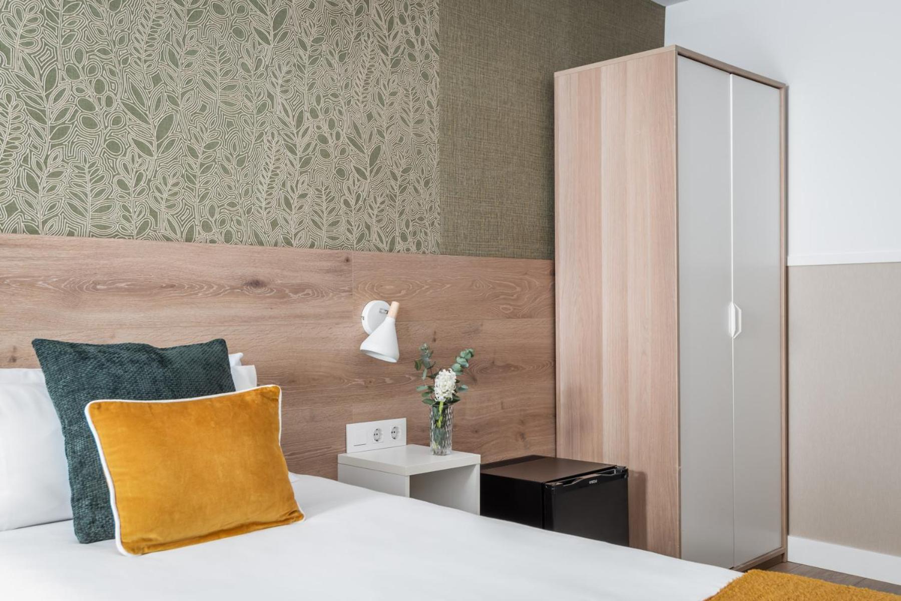 เฮาส์ บาย พิลโลว์ Hotel บาร์เซโลนา ภายนอก รูปภาพ