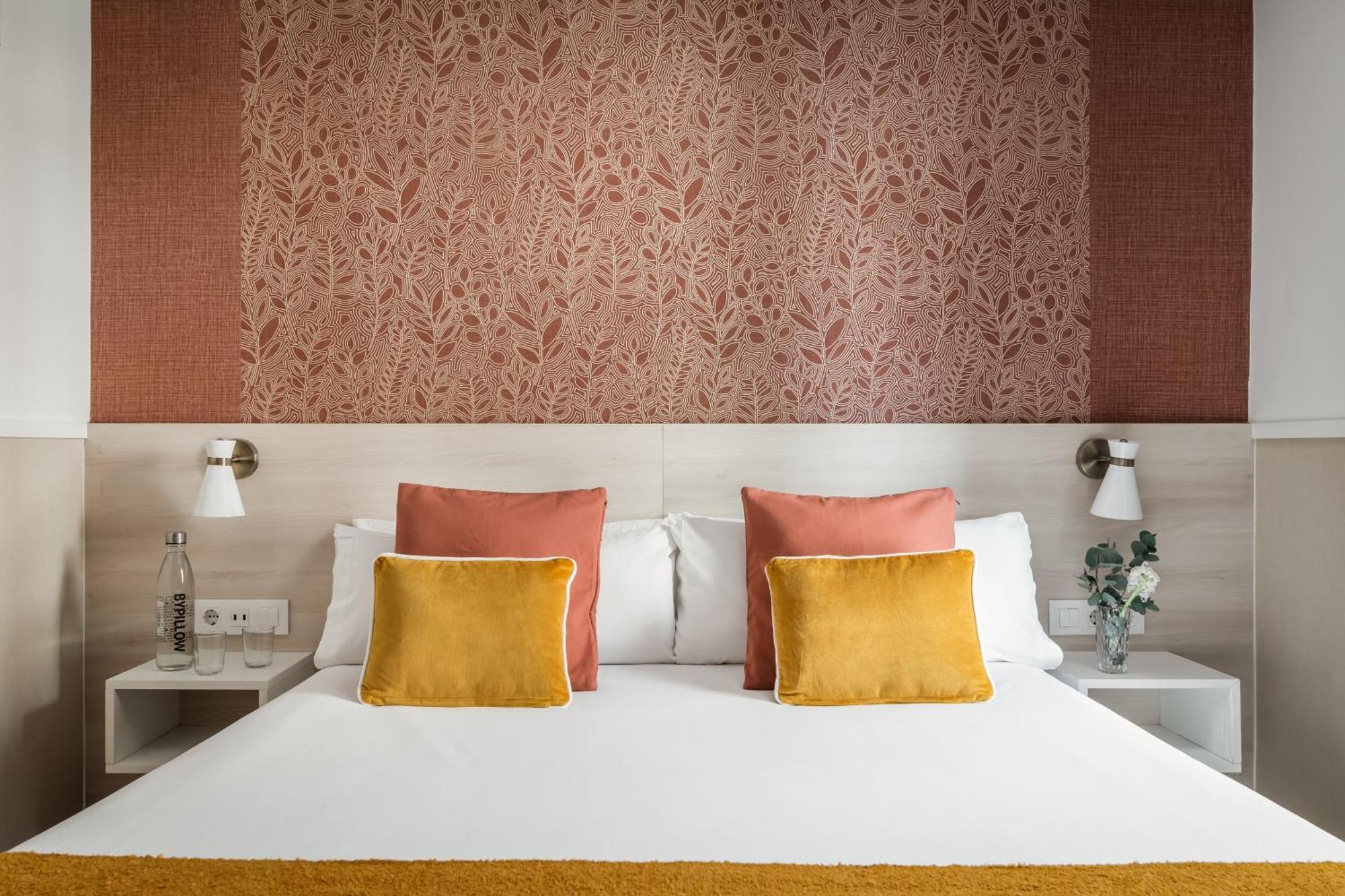 เฮาส์ บาย พิลโลว์ Hotel บาร์เซโลนา ภายนอก รูปภาพ